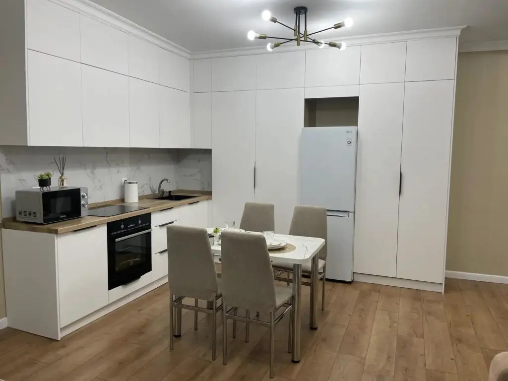 Астана: Venera Apartments (Венера Апартаментс) на улице Ханов Керея и Жанибека улица, 12/1