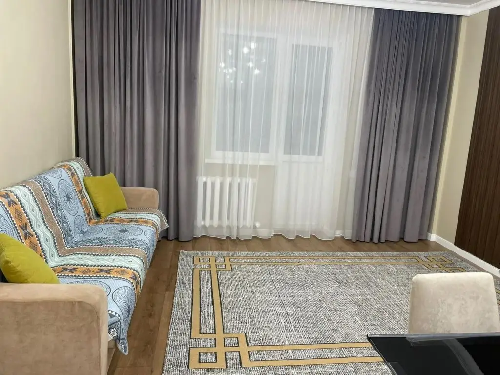 Астана: Venera Apartments (Венера Апартаментс) на улице Ханов Керея и Жанибека улица, 12/1