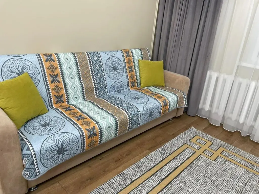 Астана: Venera Apartments (Венера Апартаментс) на улице Ханов Керея и Жанибека улица, 12/1