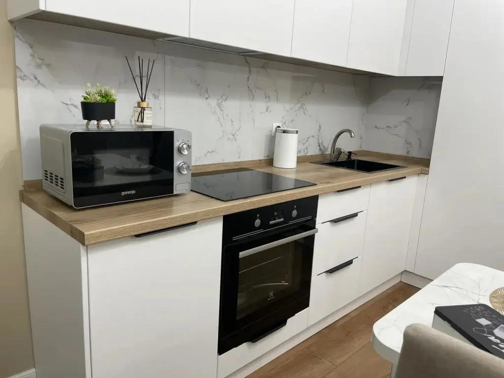 Астана: Venera Apartments (Венера Апартаментс) на улице Ханов Керея и Жанибека улица, 12/1