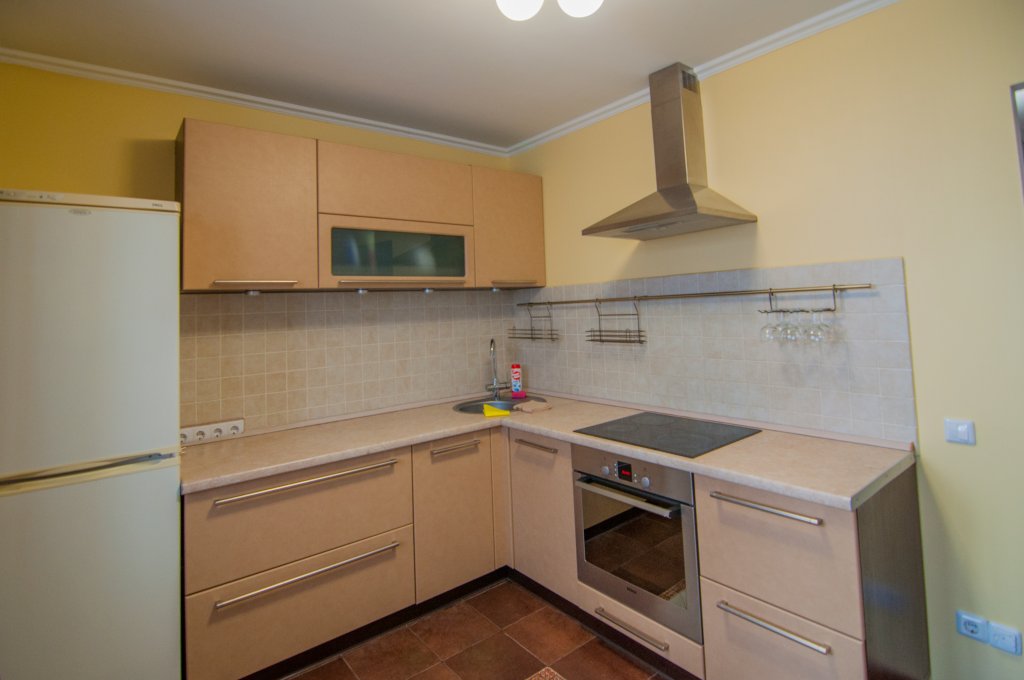 Тюмень: Апартаменты 2-к. квартира 60 м² 14/14 этаж