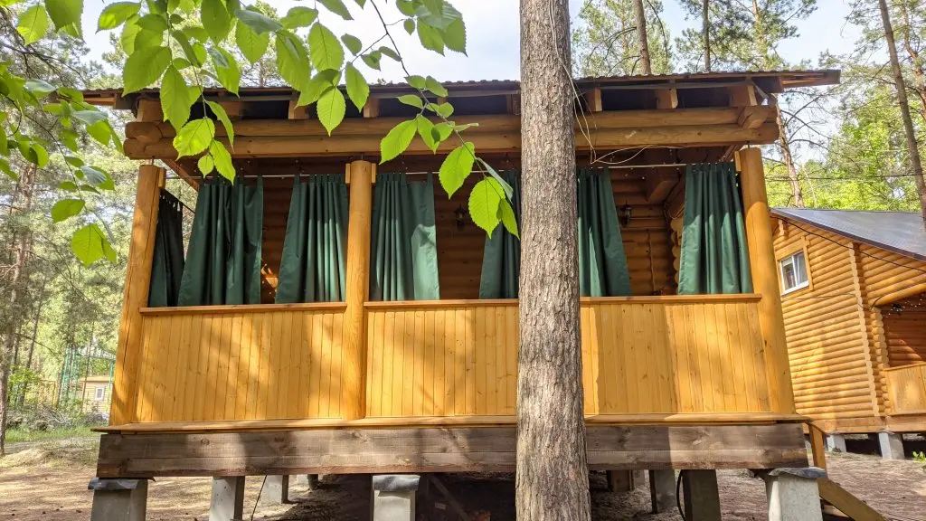 Муранка: База отдыха Pine House
