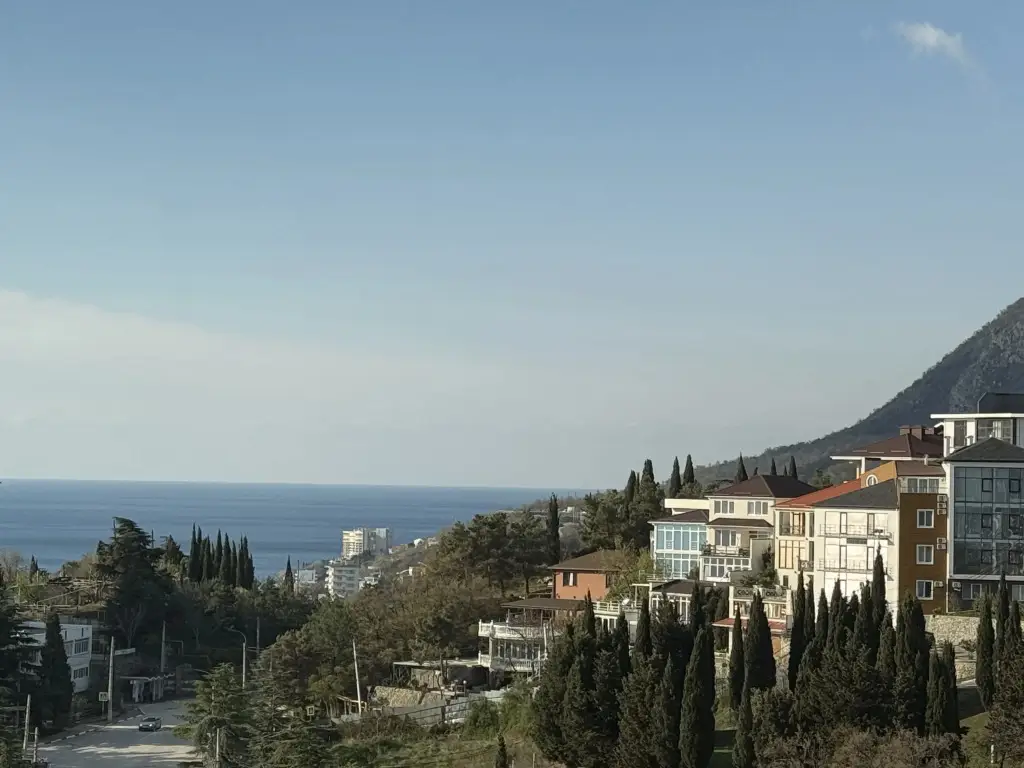 Алушта: Апартаменты  Sun Paradise с видом на море и горы
