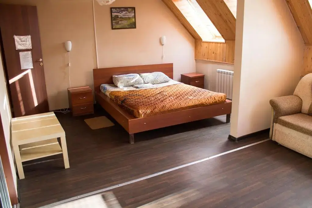 Исаково: Motel Rai