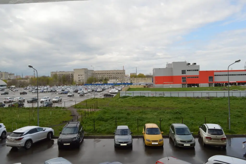 Краснодар: Apartments For 4 Guests On Baibakova 21