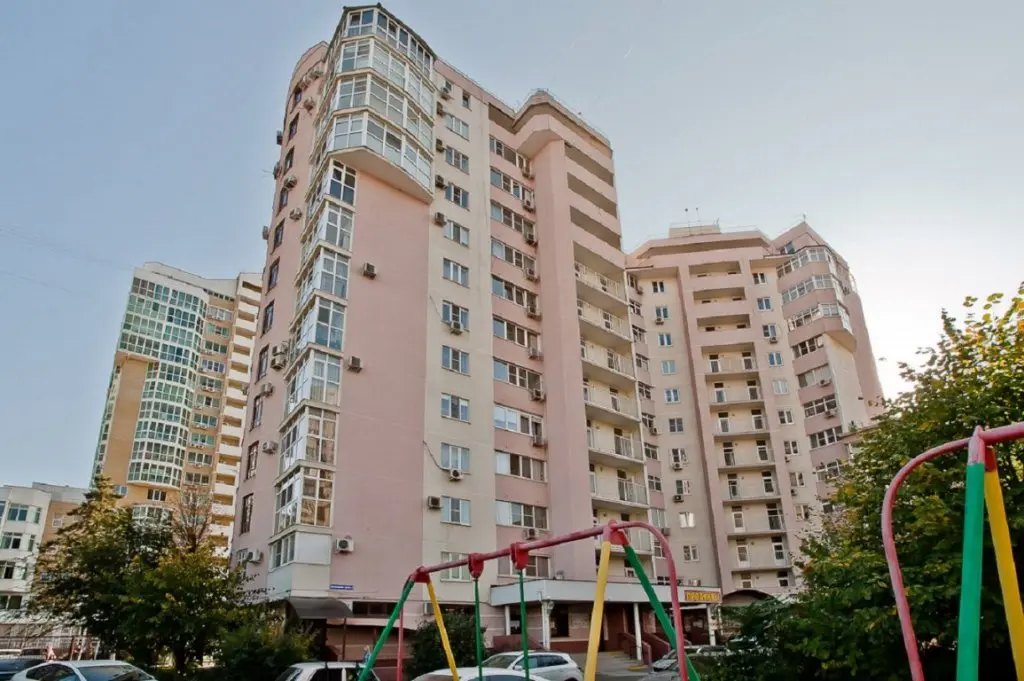 Краснодар: V Tsentre 9 Apartments
