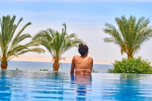 Аль-Себехи: Asia Resort
