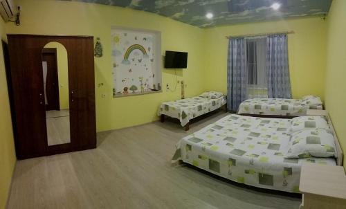Голубицкая: Guest house Akvarel