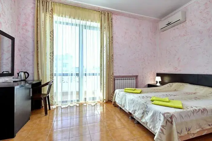 Геленджик: Guest House Viktoria