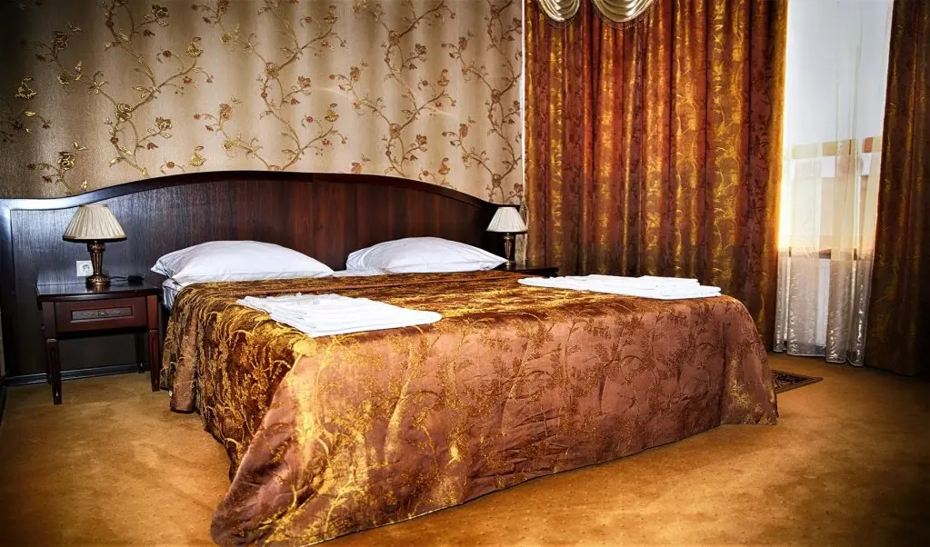 Крымск: Premier Hotel