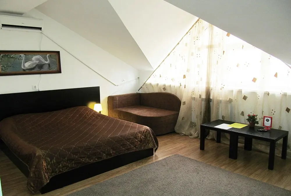 Новороссийск: Shokolad Hotel(Dzerzhinsky Avenue, 229)