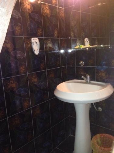 Кутаиси: Orange Guesthouse
