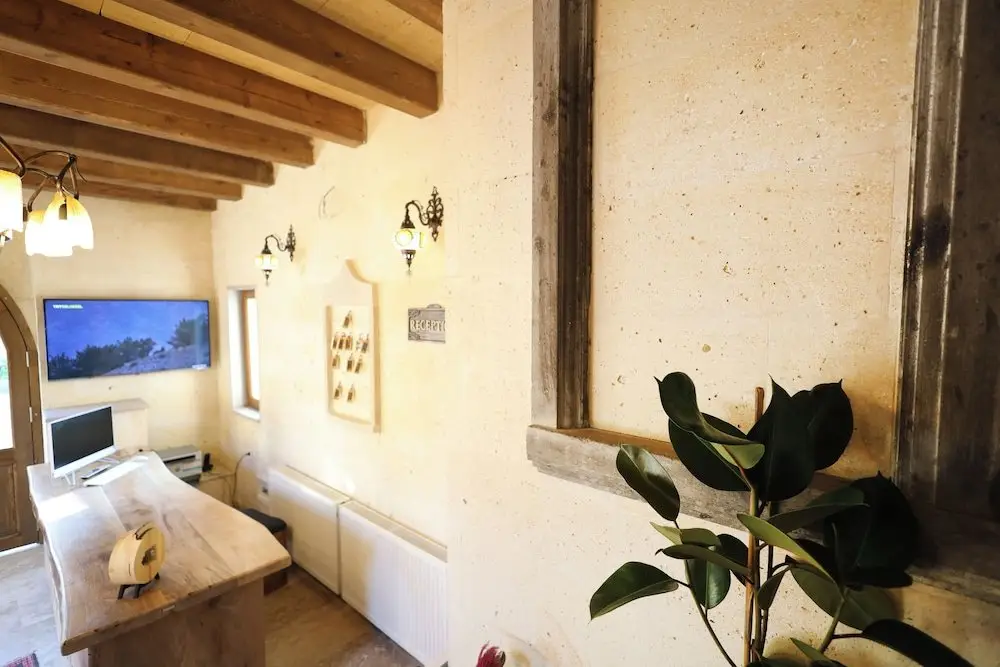 Rocca Stone House — фото 1