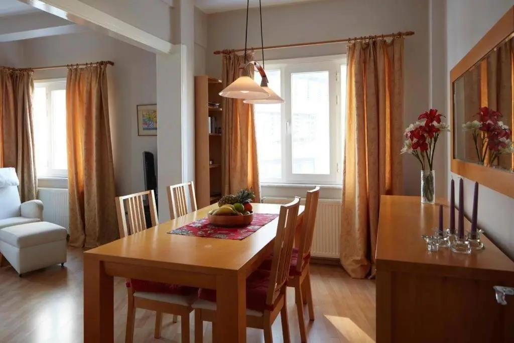 Стамбул: Cozy Apartment Next to Taksim Square
