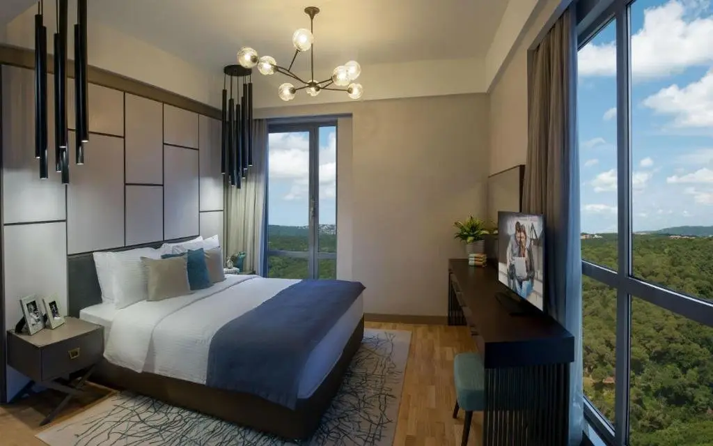 Стамбул: Deluxe Apartment with Shared Pool and Refreshing View in Maslak
