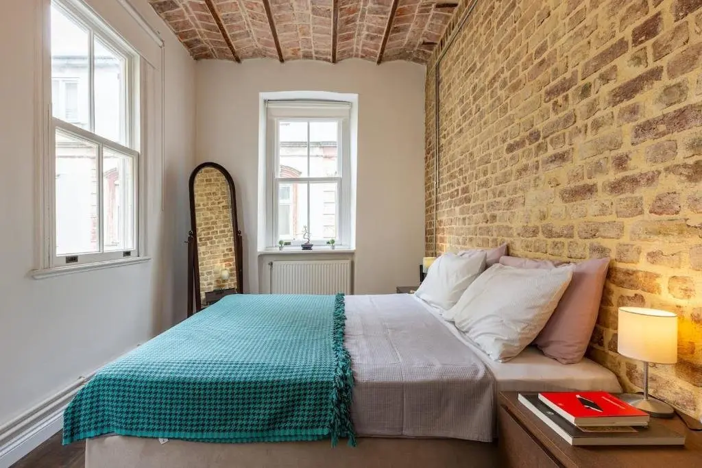 Стамбул: Renovated apartment at the heart of Istanbul with huge terrace
