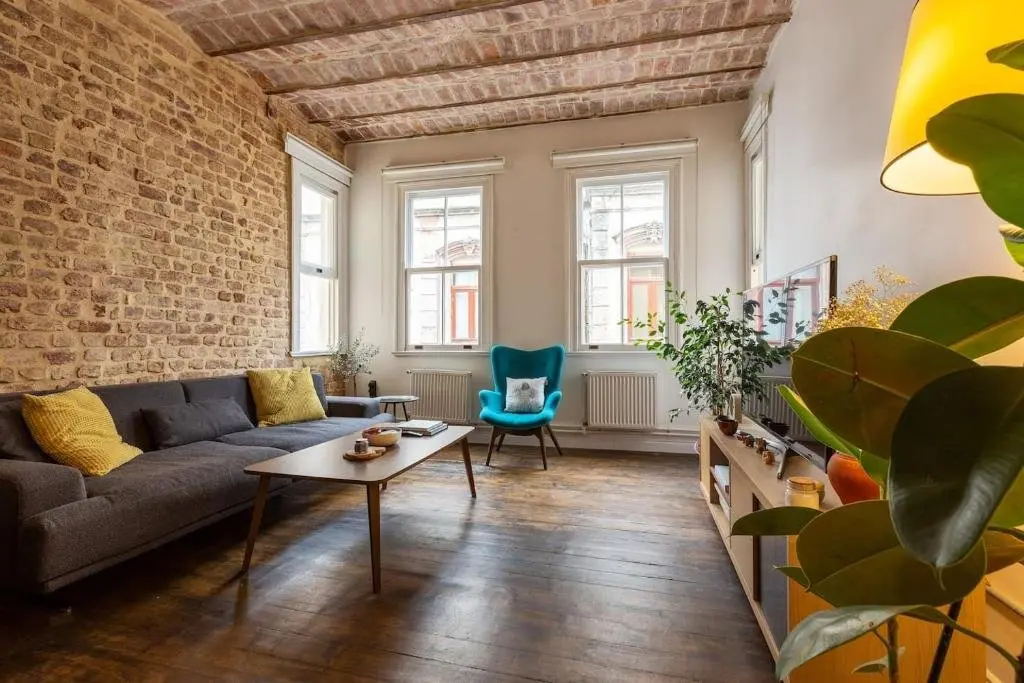 Стамбул: Renovated apartment at the heart of Istanbul with huge terrace