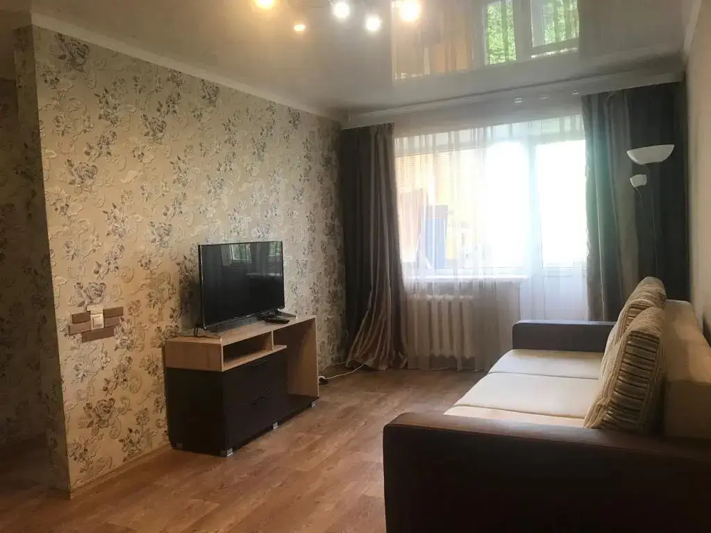 Якты-Куль: Pyat Zvyozd Skver Metallurgov Apartments