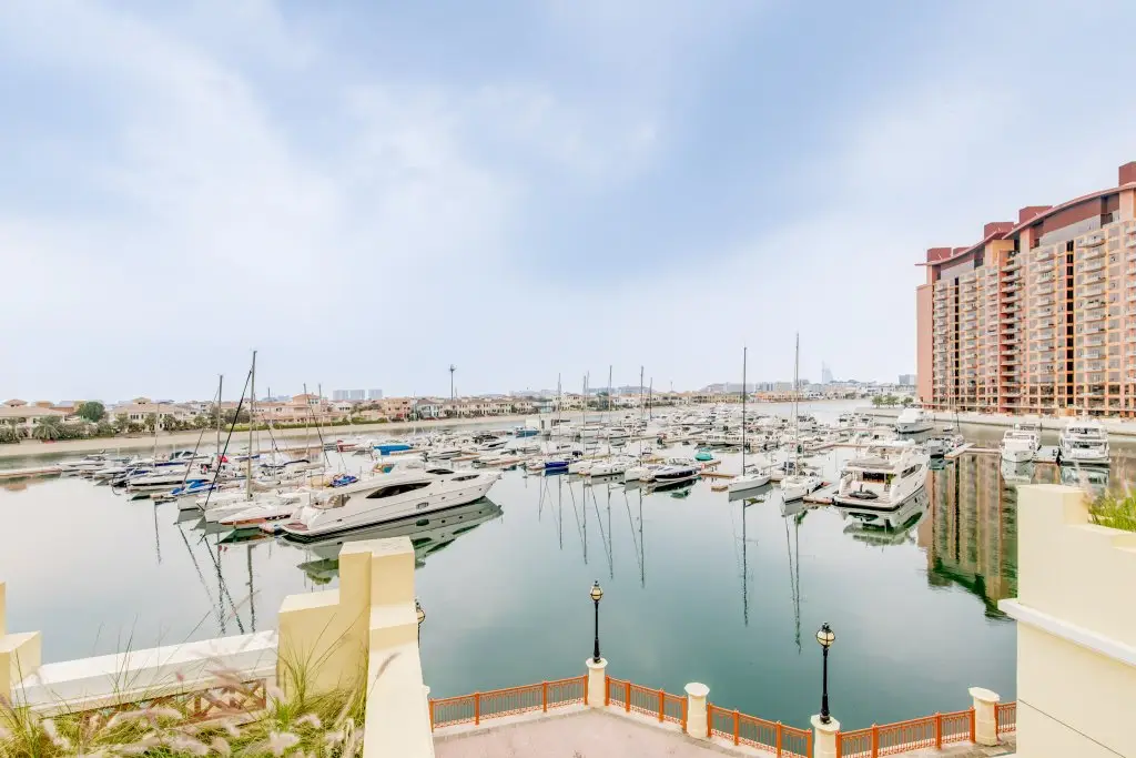 Дубай: Вилла Globalstay Luxury 3 Bedroom Maid Townhouse with Sea View