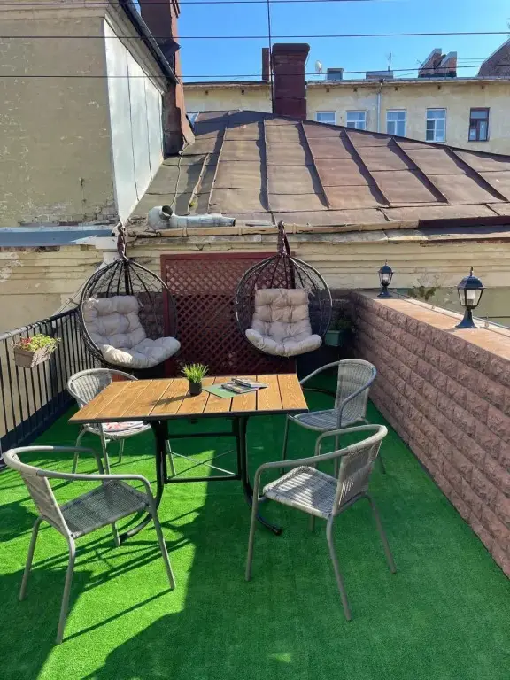 Выборг: Апартаменты J&N Apartments с камином и летней террасой в самом центре исторического Выборга Краснофлотская 1