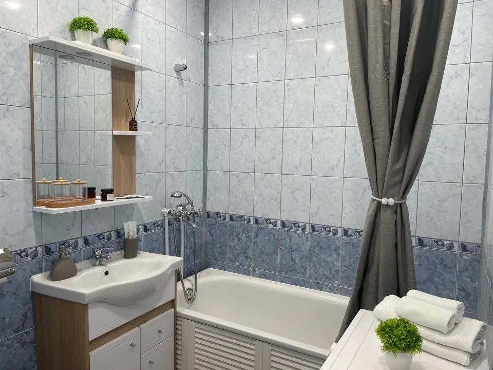 Выборг: Апартаменты J&N Apartments Трёхместная студия с балконом в центре города Московский 16