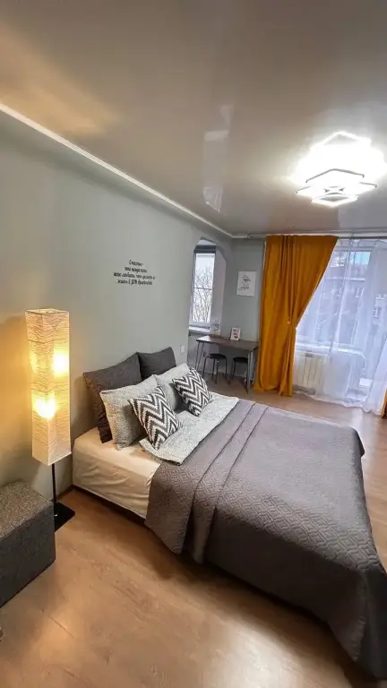 Выборг: Апартаменты J&N Apartments Трёхместная студия с балконом в центре города Московский 16