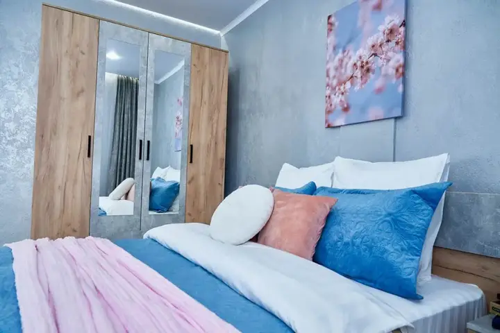 Магнитогорск: Pyat Zvyozd Iskusstvo Stilya Apartments
