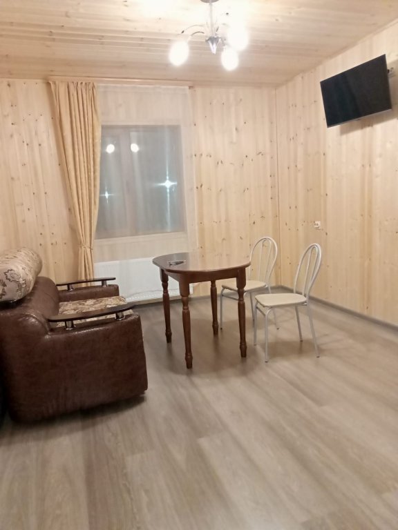 Каменномостский: Гостевой дом Гостевая Дача