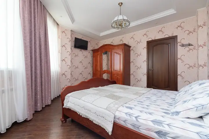 Омск: Апартаменты б-р Архитекторов 14