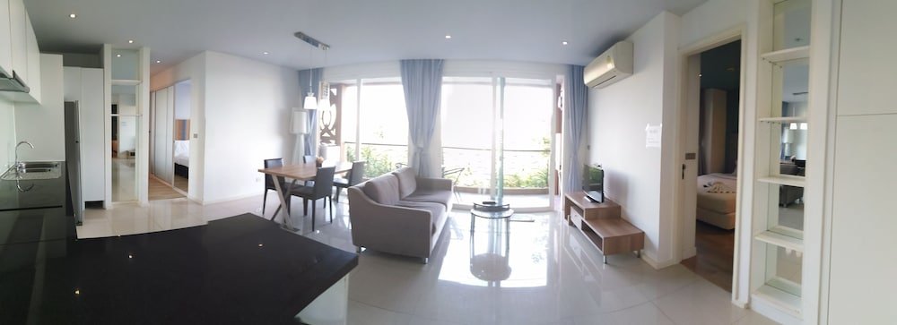 Паттайя: Atlantis Condo Resort by Alex Group