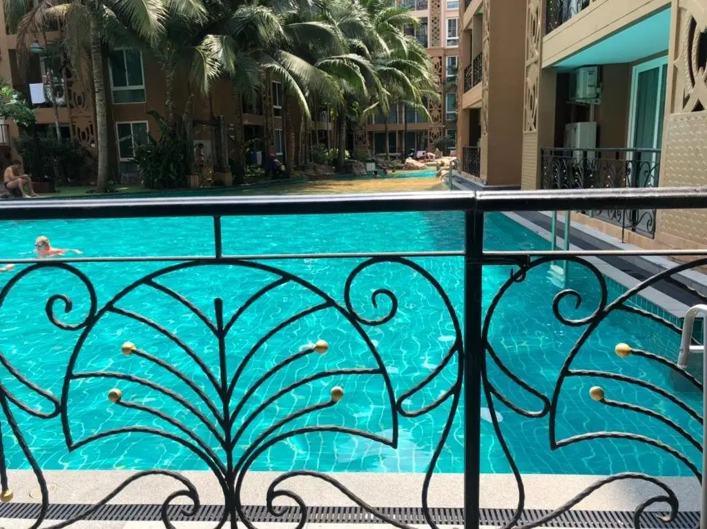 Паттайя: Atlantis Condo Resort Jomtien TLH