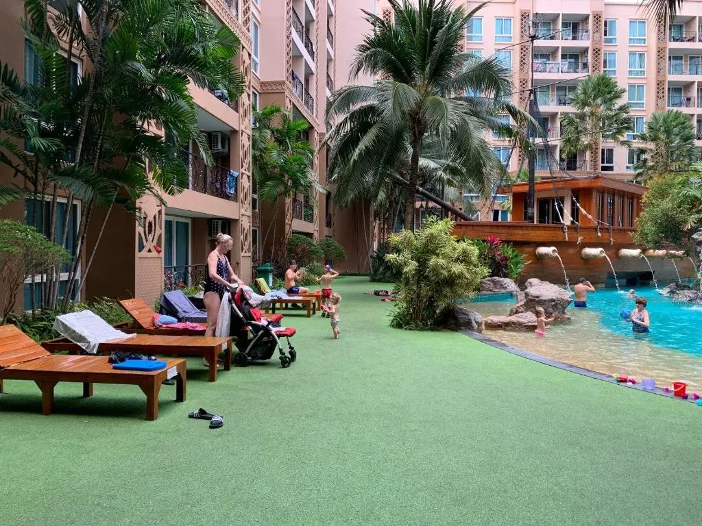 Паттайя: Atlantis Condo Resort Jomtien Beach