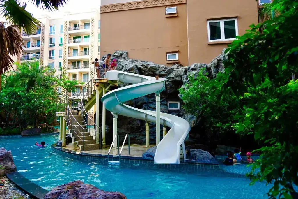 Паттайя: Atlantis Jomtien Waterworld Resort