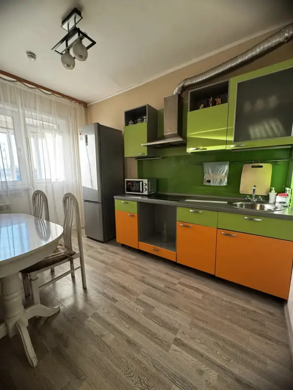 Ангарск: Odnokomnatnaya 38,6 M² 7/9 Et Flat