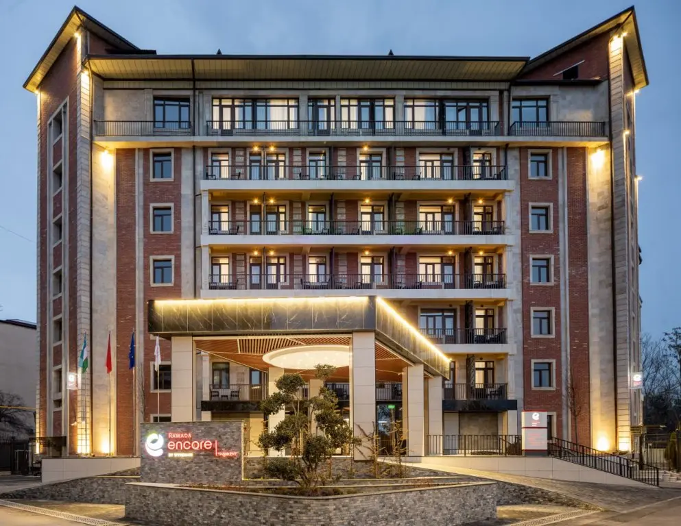 Ташкент: Отель Ramada Encore by Wyndham Tashkent