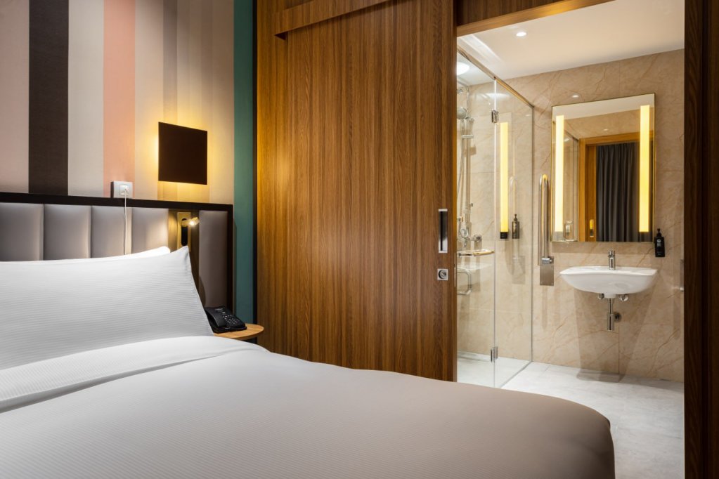 Ташкент: Отель Ramada Encore by Wyndham Tashkent