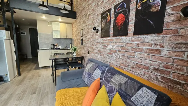 Астрахань: Квартира Двухуровневая Khadi_Home недалеко от ЖД и автовокзала