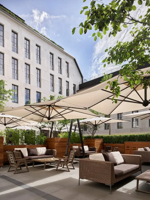 Москва: Stella di Mosca by BVLGARI Hotels