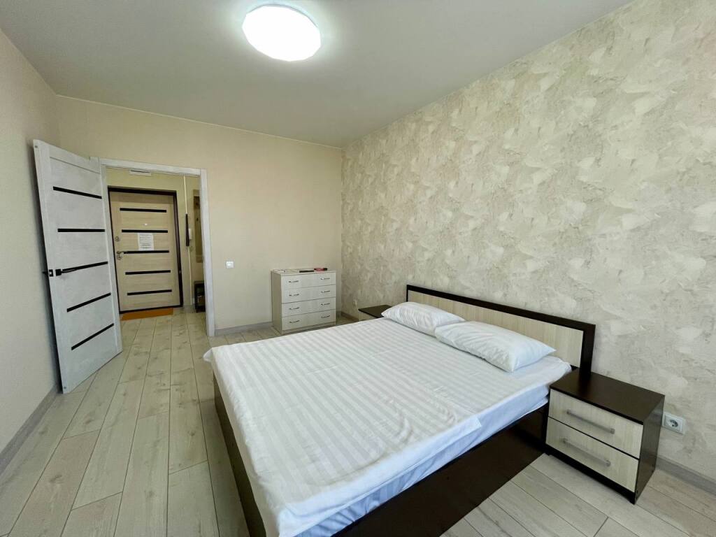 Барнаул: Квартира В Гости на Песчаной Д 180