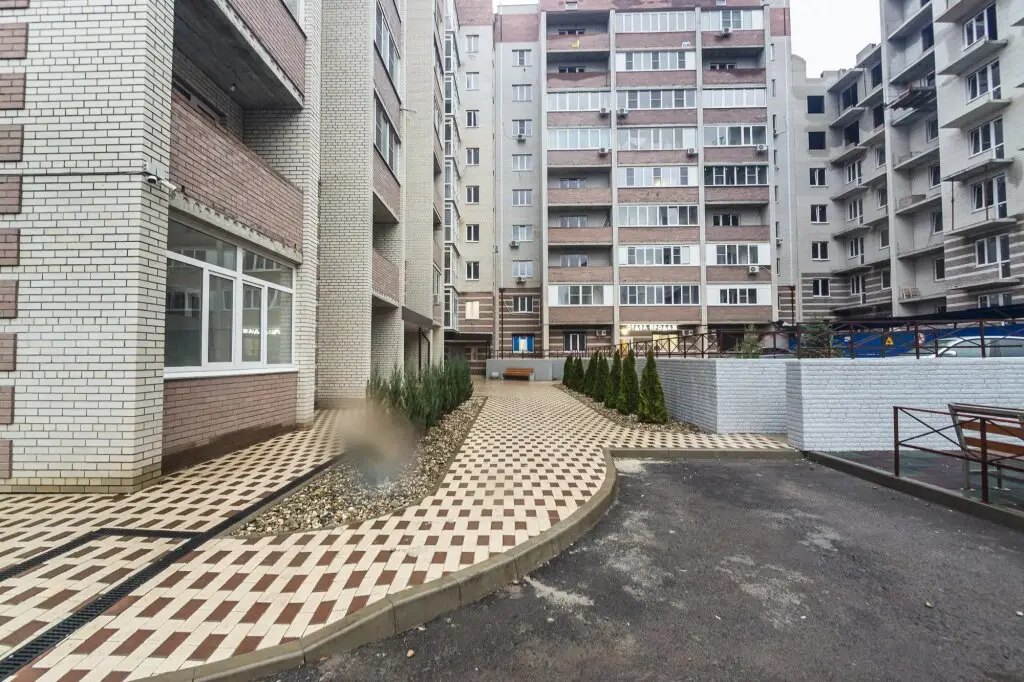 Сиреневый квартал на улице Вересаева — фото 1