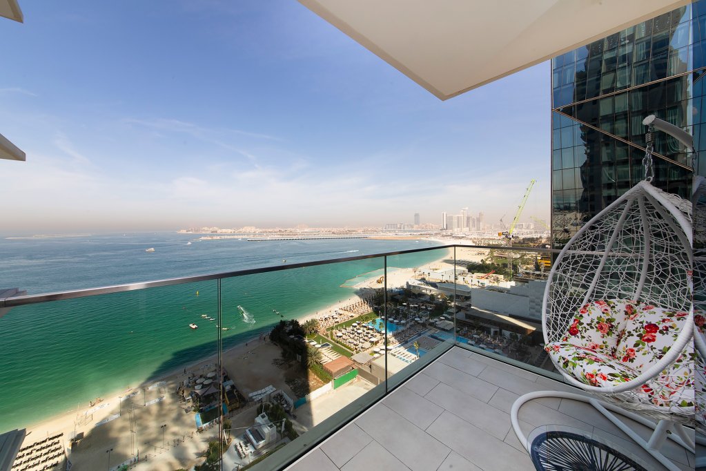 Апартаменты Luxury 2Br at La Vie with beautiful sea view — фото 1