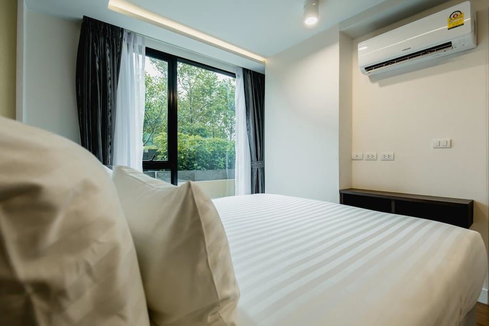 Тхаланг: The Aristo Resort