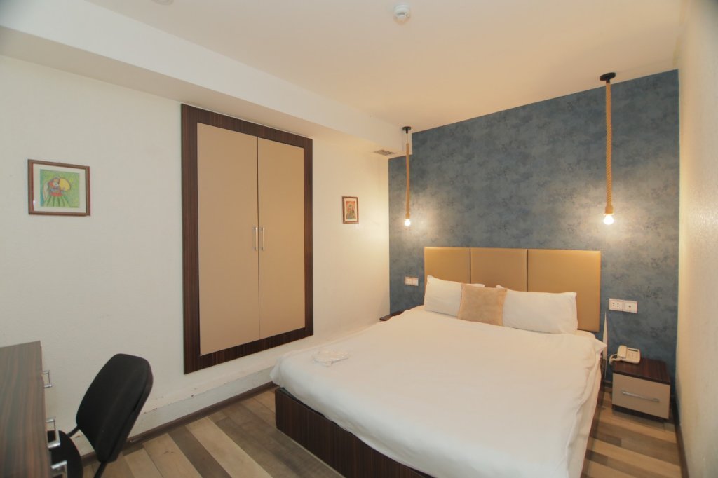 Баку: Отель Garden Inn Nizami Hotel