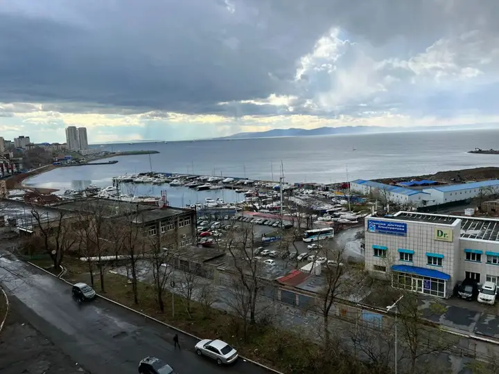 Владивосток: Апартаменты Уютная квартира с видом на яхт-клуб