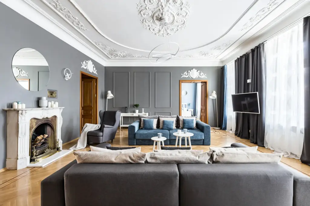 Апартаменты Avenue 180 кв.м с видом на Большую Конюшенную Улицу и Церковь Петра и Павла — фото 1