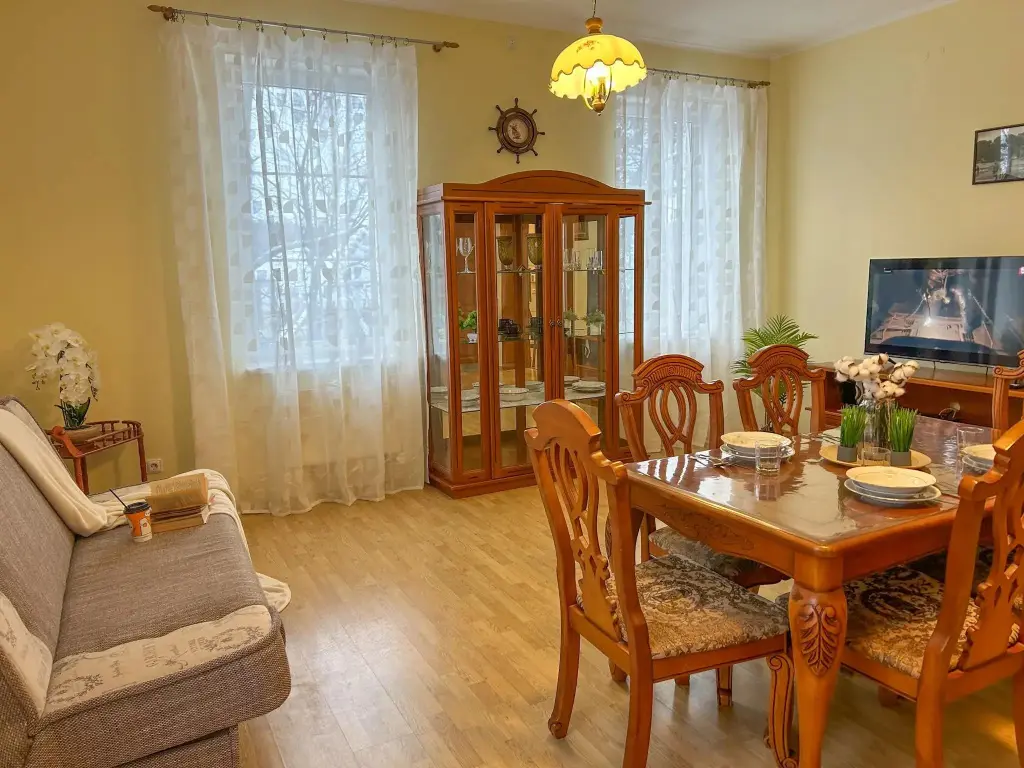 Светлогорск: Sun Сity Apartments 6 (Сан Сити Апартментс 6) на переулке Гагарина