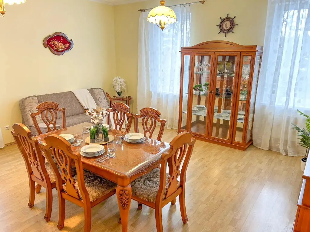 Светлогорск: Sun Сity Apartments 6 (Сан Сити Апартментс 6) на переулке Гагарина