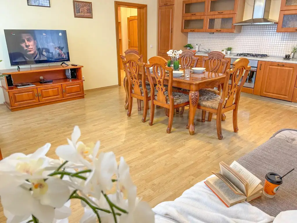 Sun Сity Apartments 6 (Сан Сити Апартментс 6) на переулке Гагарина — фото 1