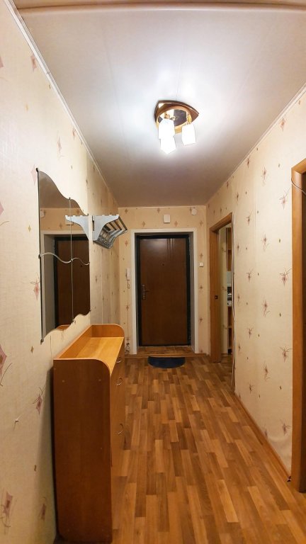 Владимир: По суткам 33 на проспекте Строителей 15Д