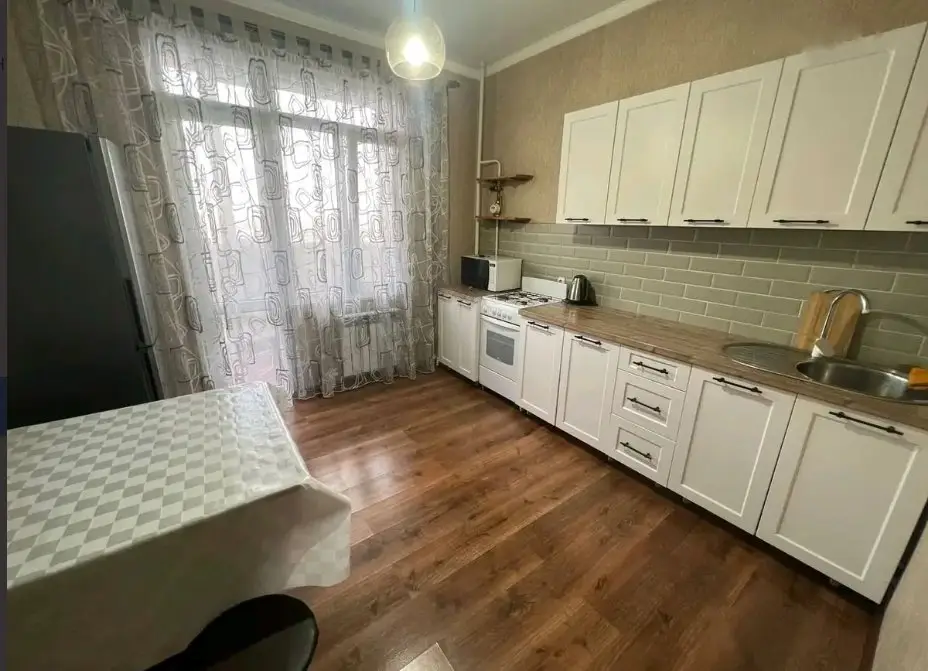 carousel image 1